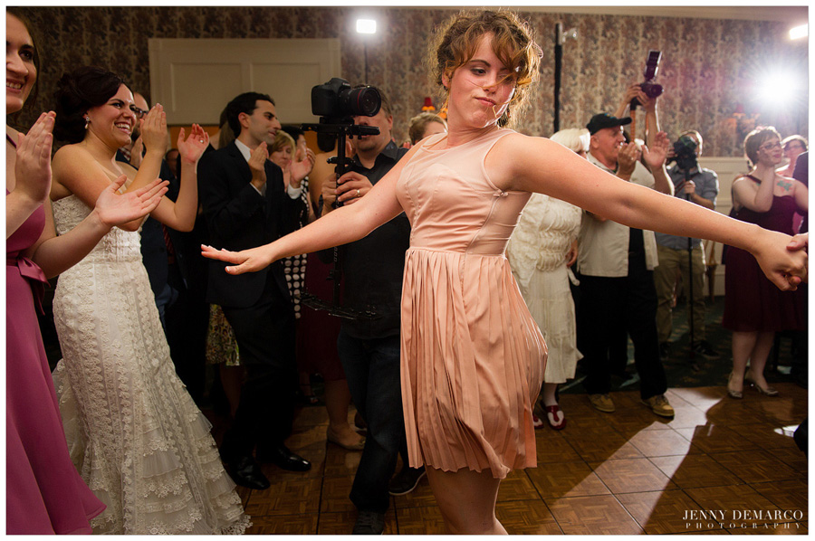 jewish weddings dancing at the reception