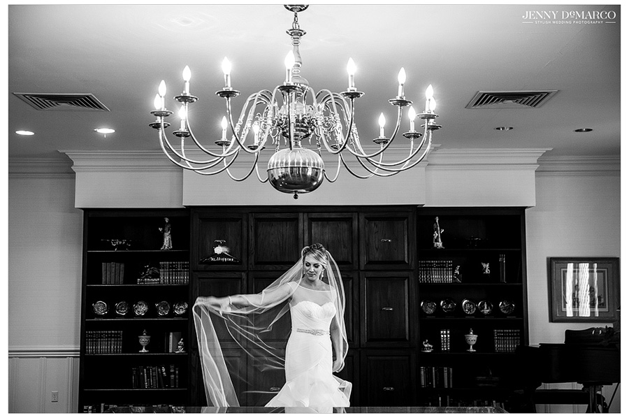 Black and white shot of beautiful bride before walking down the aisle.