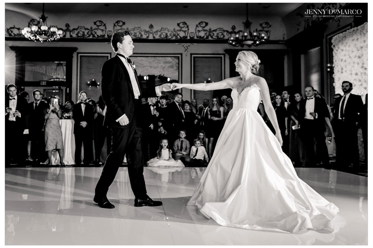 The couple shares their first dance. 