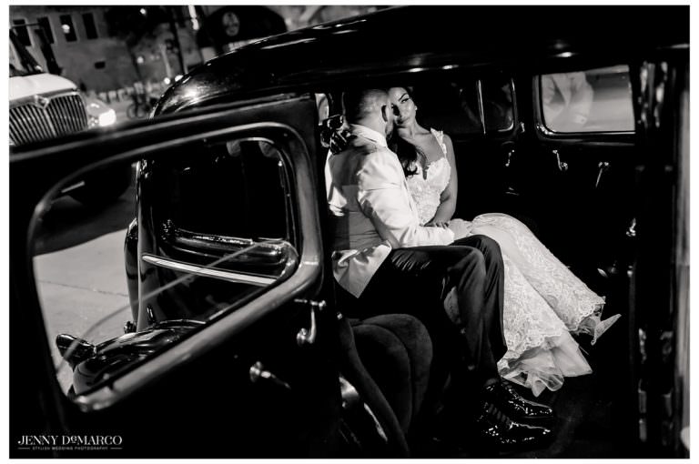 MARRIAGE UNDER CANDELIGHT