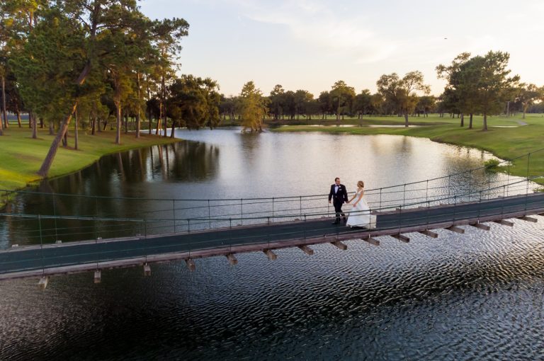 An Elegant Evening at Lakeside Country Club