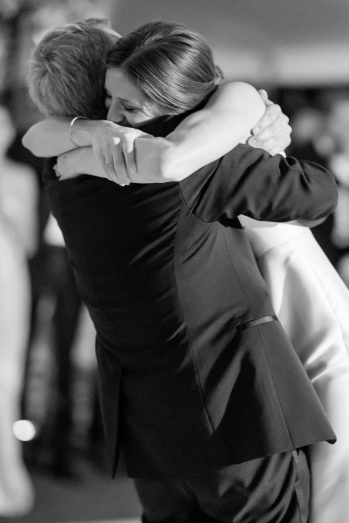 bride hugging her father
