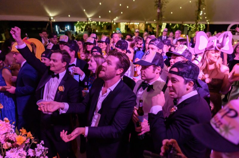 wedding guests dancing