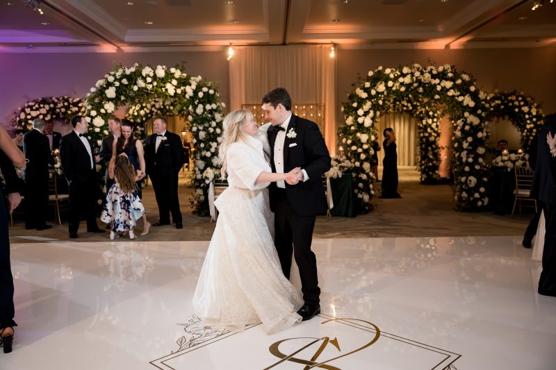 bride and groom first dance