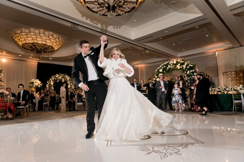 bride and groom first dance