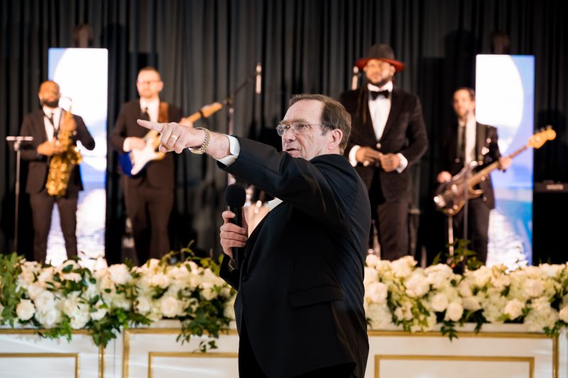 father of the bride giving a toast