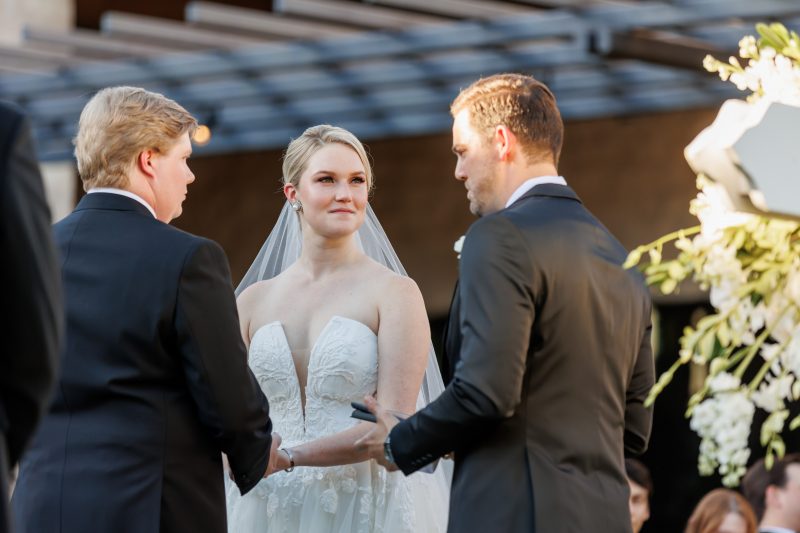 Ceremony at Austin Country Club