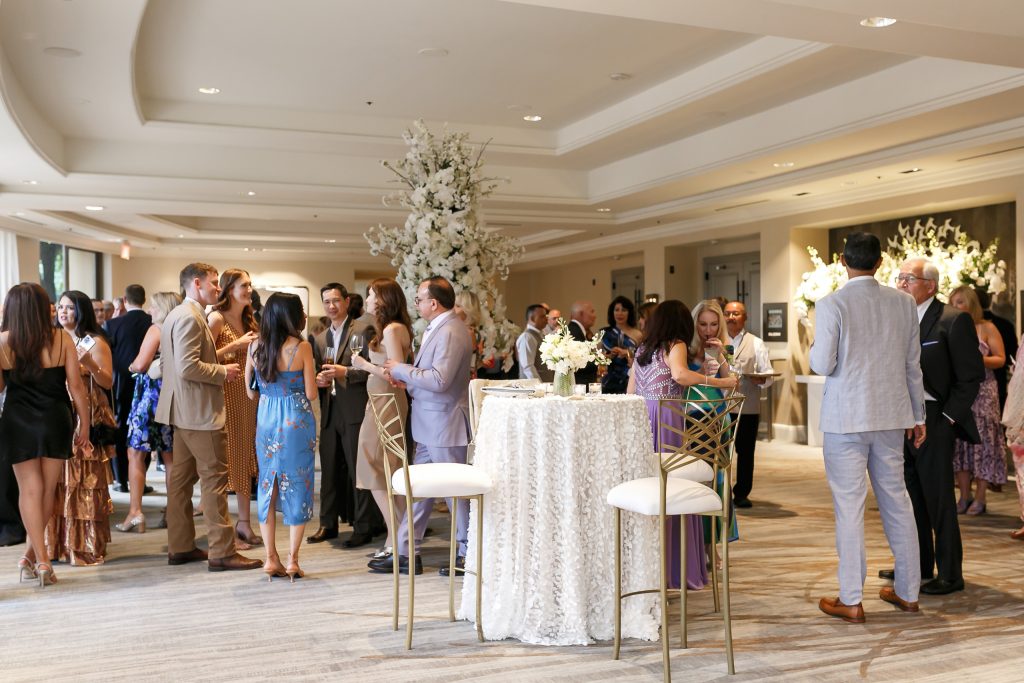 Cocktail Hour at the Four Seasons foyer
