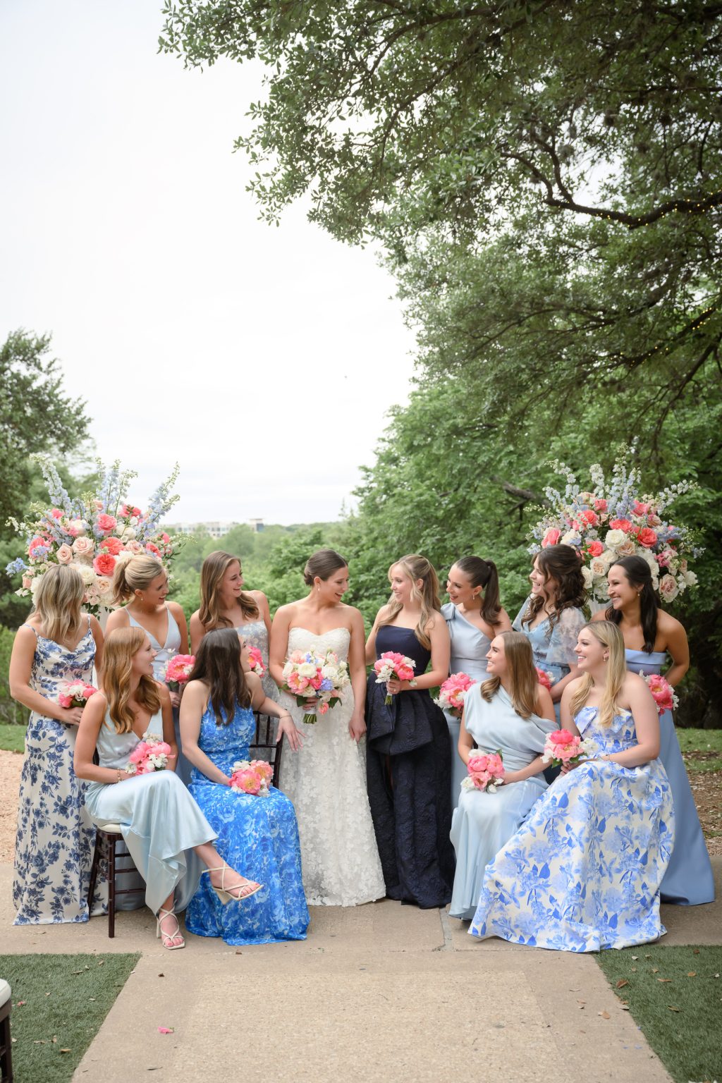 Bridal party photo at the alter space oriented to the lake on the Four Seasons Lawn