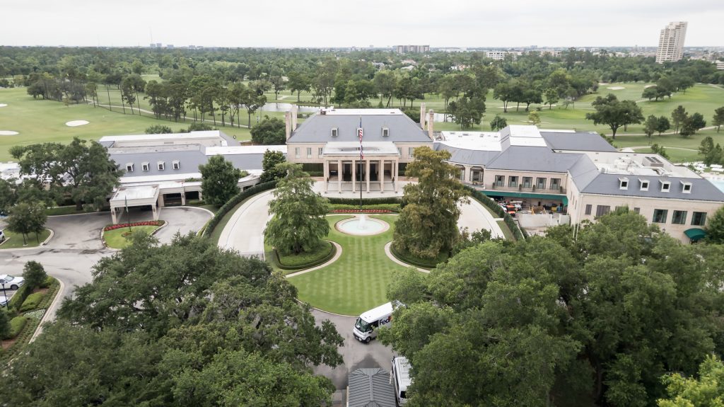 Aerial view of River Oaks Country Club and its landscaped grounds in Houston